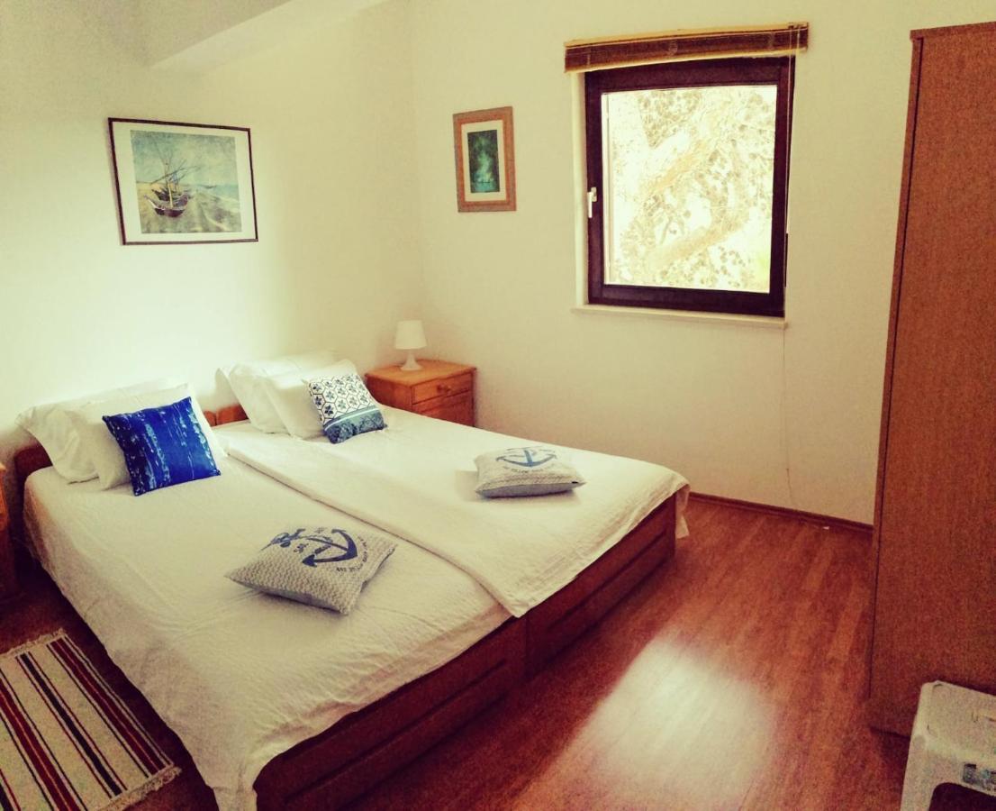 Apartment By The Beach Primosten Luaran gambar