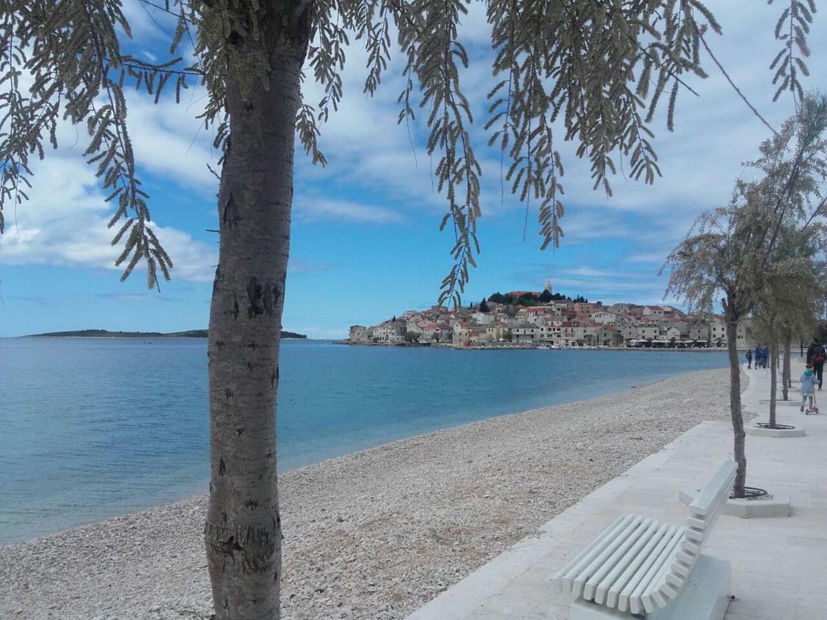 Apartment By The Beach Primosten Luaran gambar